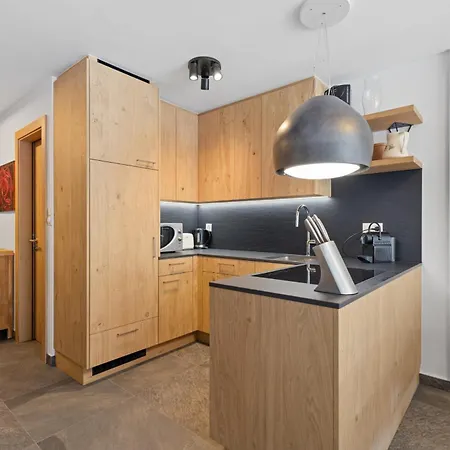 Les Platanes E4 - 5 Pers - Centre Station